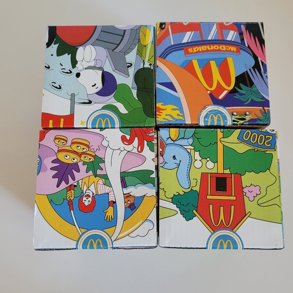 McDonald's Collection Canada Glass COMPLETE Set NWT and Sealed 2024 - Picture 2 of 3